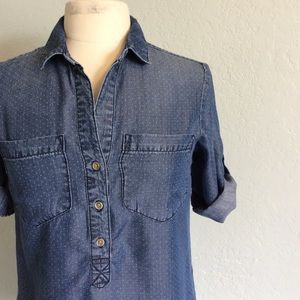 CHELSEA & VIOLET chambray shirt Womens Size XS